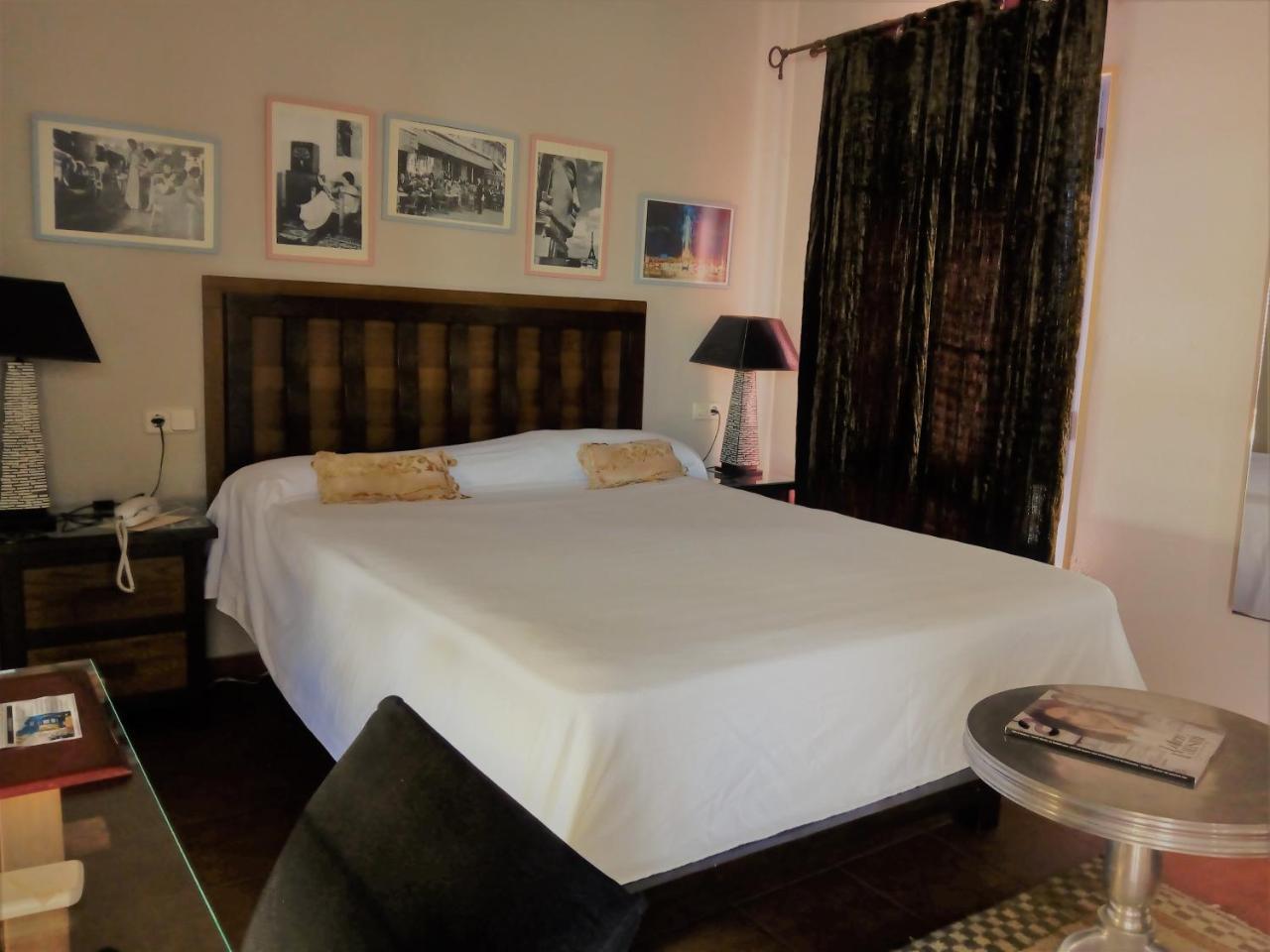 Hotel Utopía Benalup-Casas Viejas Exteriér fotografie